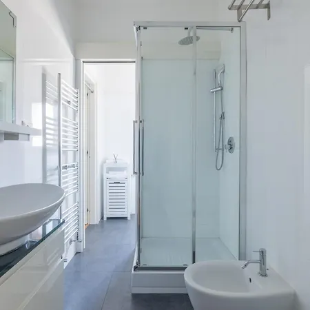 דירה Elegant With Two Bedrooms