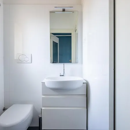 Elegant With Two Bedrooms Appartamento
